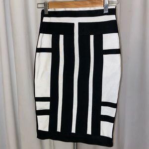 Bodycon stretch midi pencil skirt
